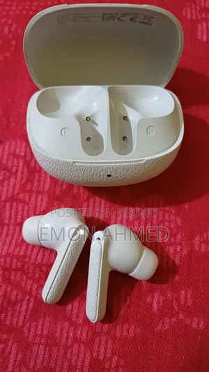 কিউসিওয়াই এইচটি১৫ বাডস এএনসি