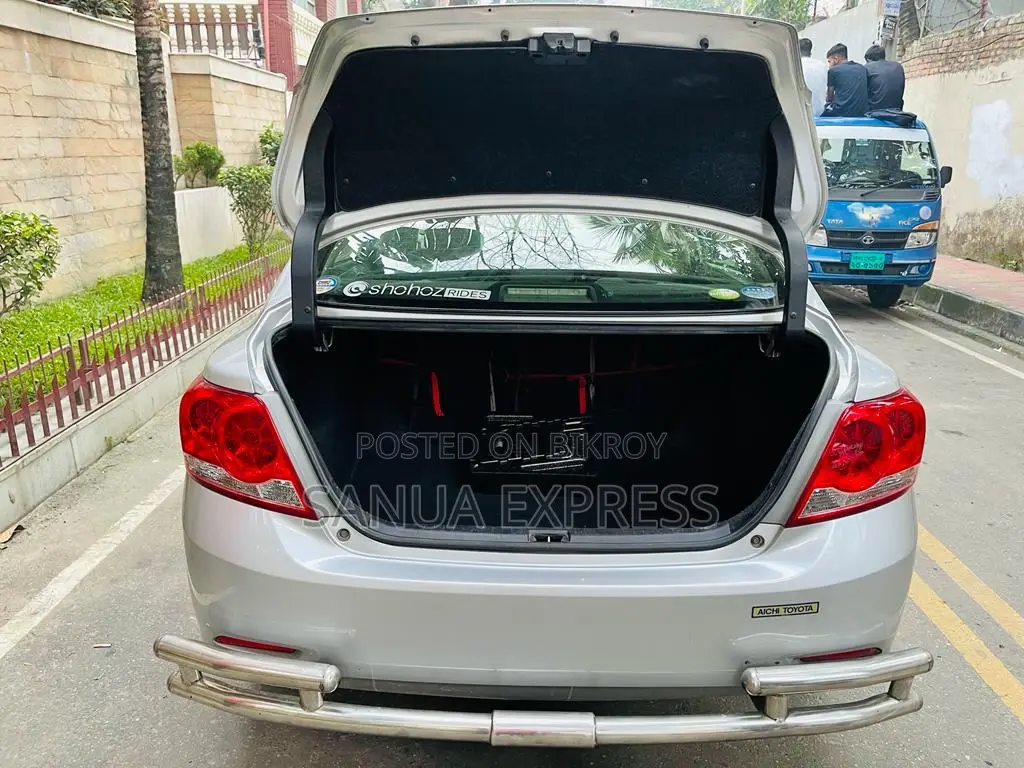 টয়োটা অ্যালিওন ২০১১ সিলভার