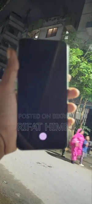 ভিভো ভি৩০ লাইট ৪জি ২৫৬ জিবি সবুজ