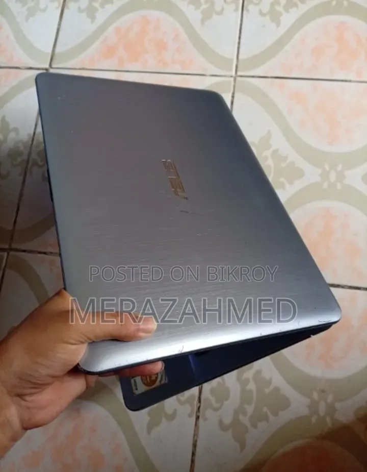 Laptop ASUS X44HR 4GB Intel Celeron HDD 256GB
