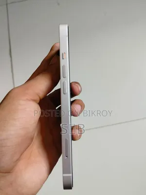 অ্যাপল আইফোন ১৩ ১২৮ জিবি হোয়াইট