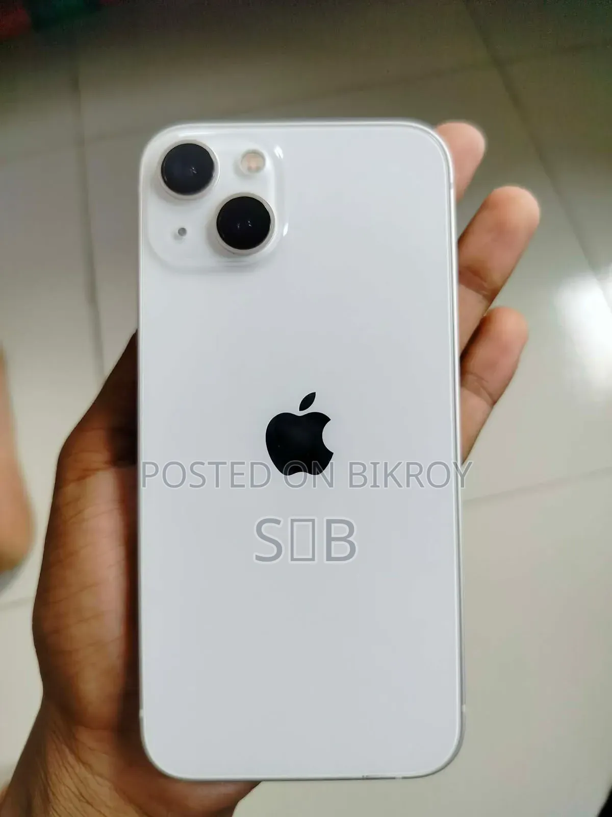 অ্যাপল আইফোন ১৩ ১২৮ জিবি হোয়াইট