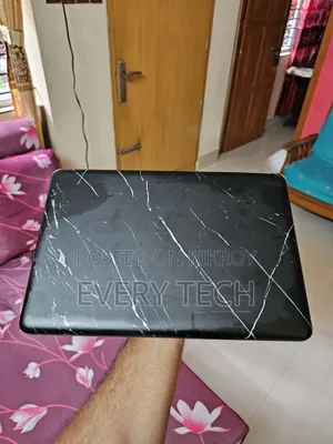 Laptop HP 4GB Intel Core I3 HDD 1TB