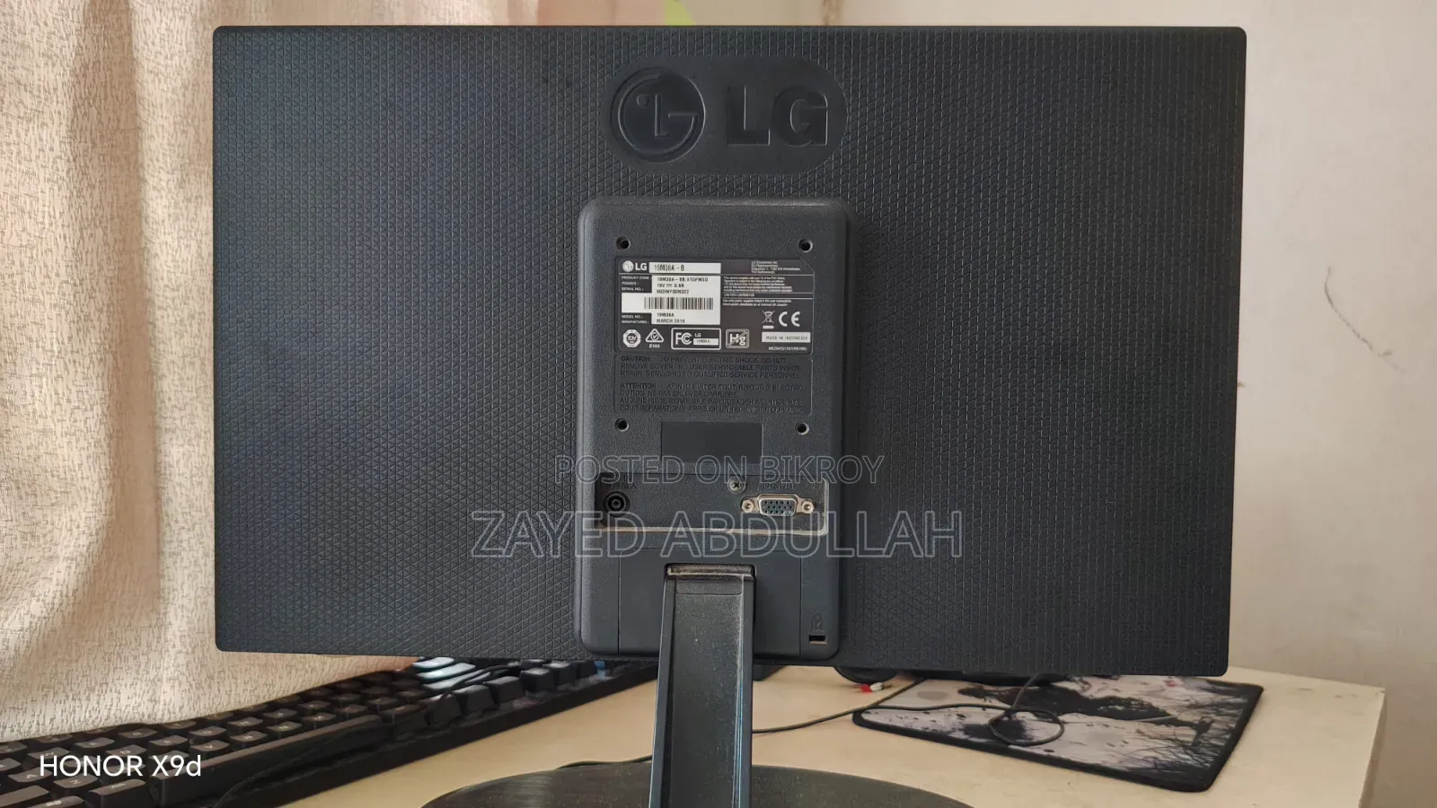 LG 19mb35a-B 19 Inch IPS LED Monitor – Excellent Condition