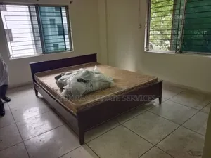 গুলশানের অনিক রিয়েল এস্টেটে ৩ বেডরুমের অ্যাপার্টমেন্ট বিক্রয়ের জন্য