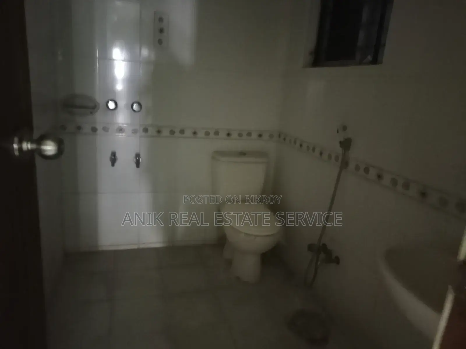 3 Bedroom Apartment in Anik Real Estate, Gulshan for Sale