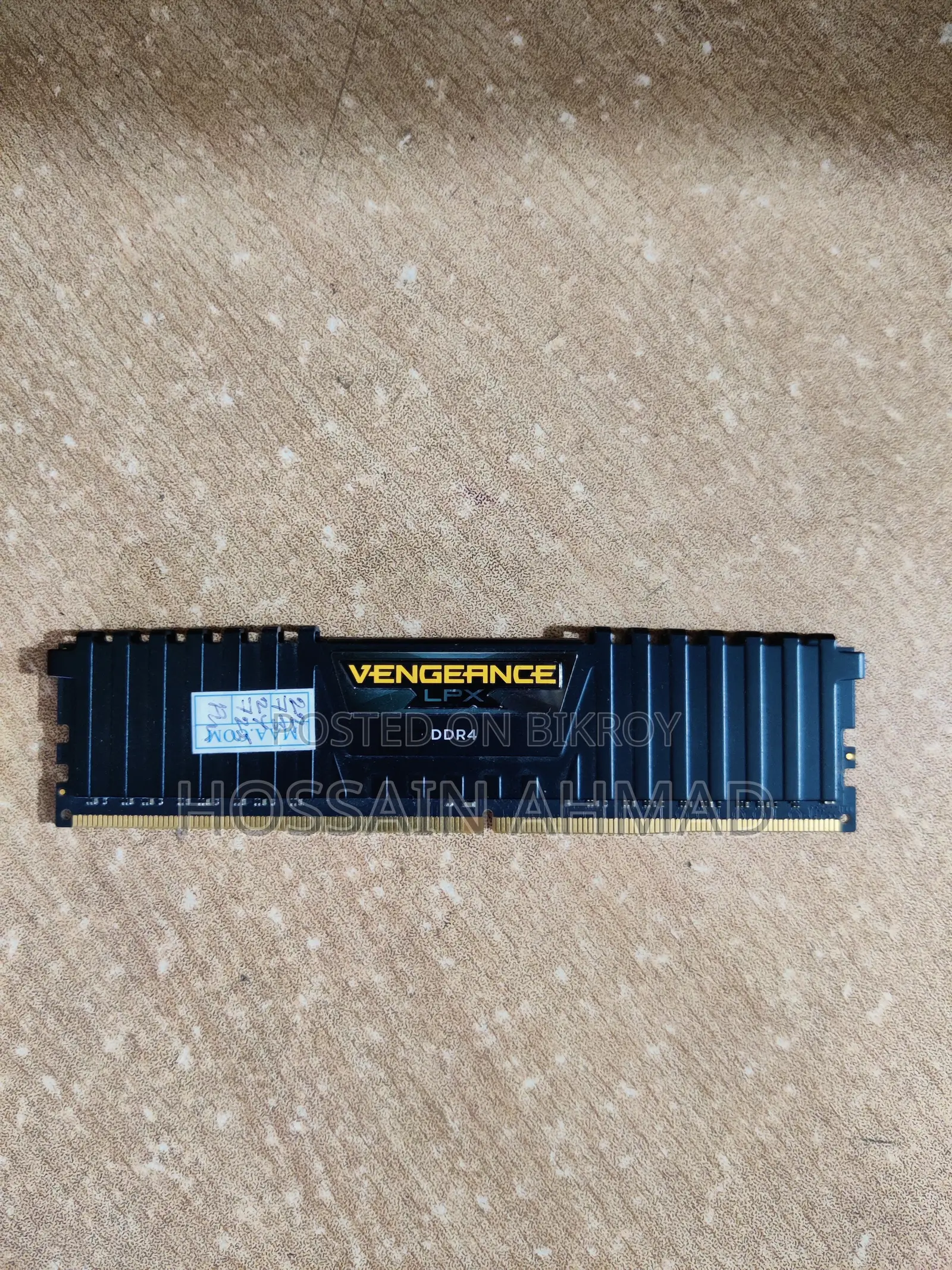 Corsair Vengeance 8GB DDR4 3200MHz RAM - Excellent Condition