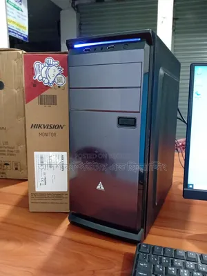 Desktop Computer 8GB Intel Core I5 SSD 256GB
