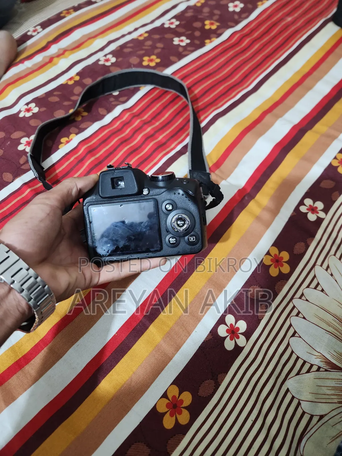 Fujifilm FinePix SL300 S-Series 30x Optical Zoom Camera