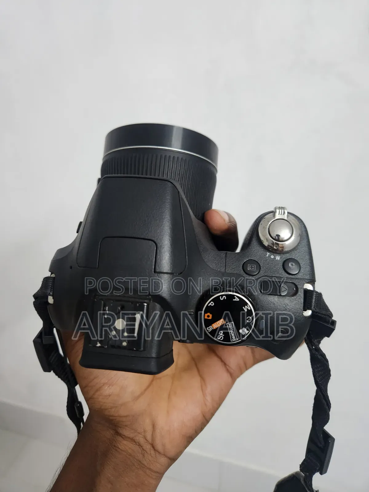 Fujifilm FinePix SL300 S-Series 30x Optical Zoom Camera