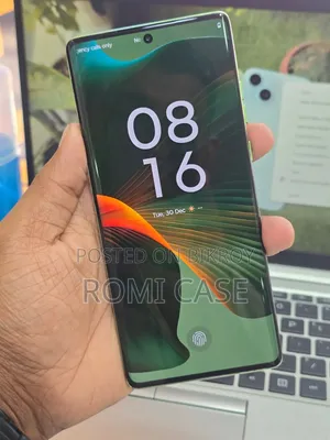 মোটরোলার এজ ৫০ ফিউশন ২৫৬ জিবি সবুজ