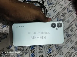 Symphony Z60 Plus 128 GB White