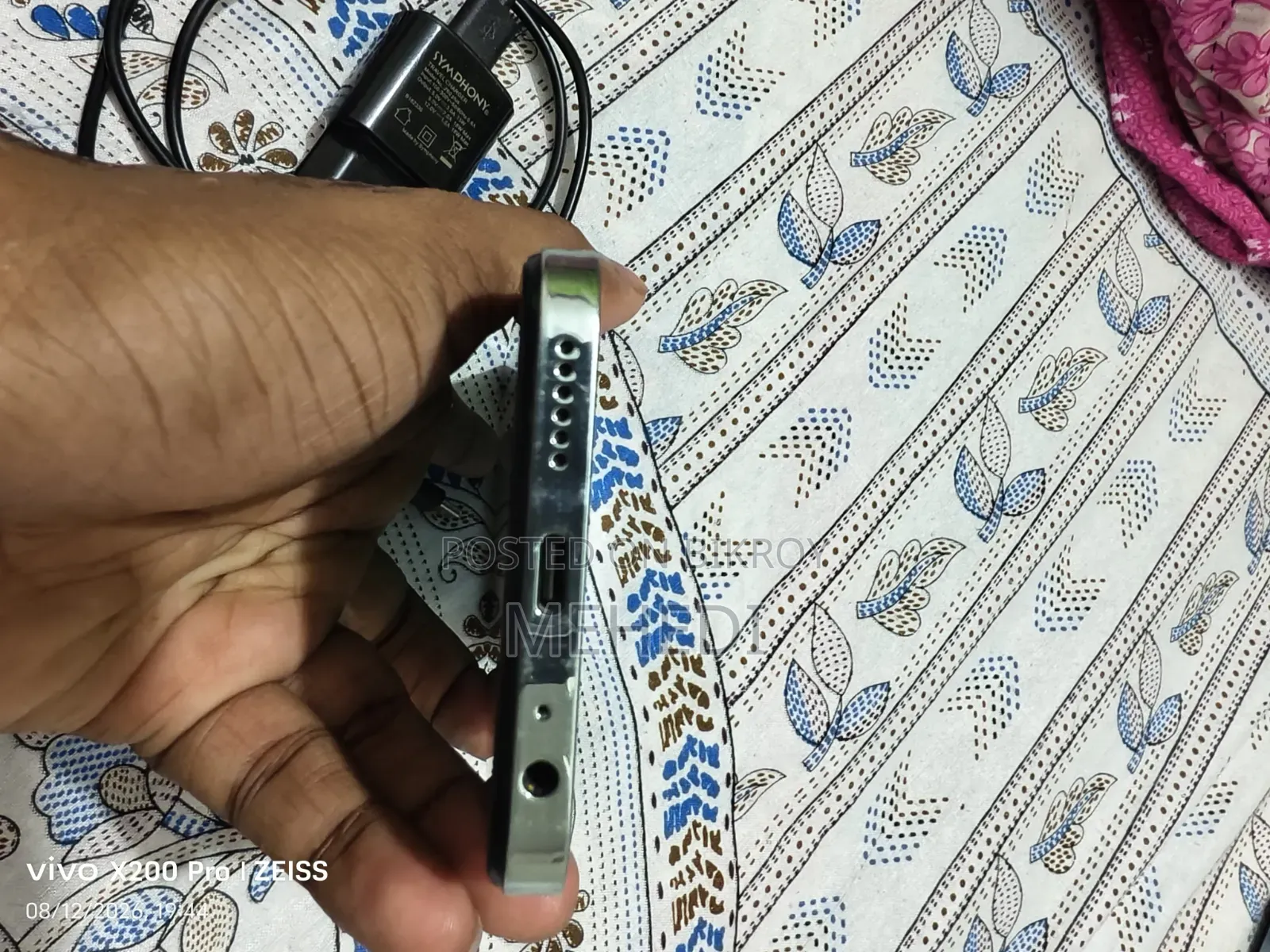 Symphony Z60 Plus 128 GB White
