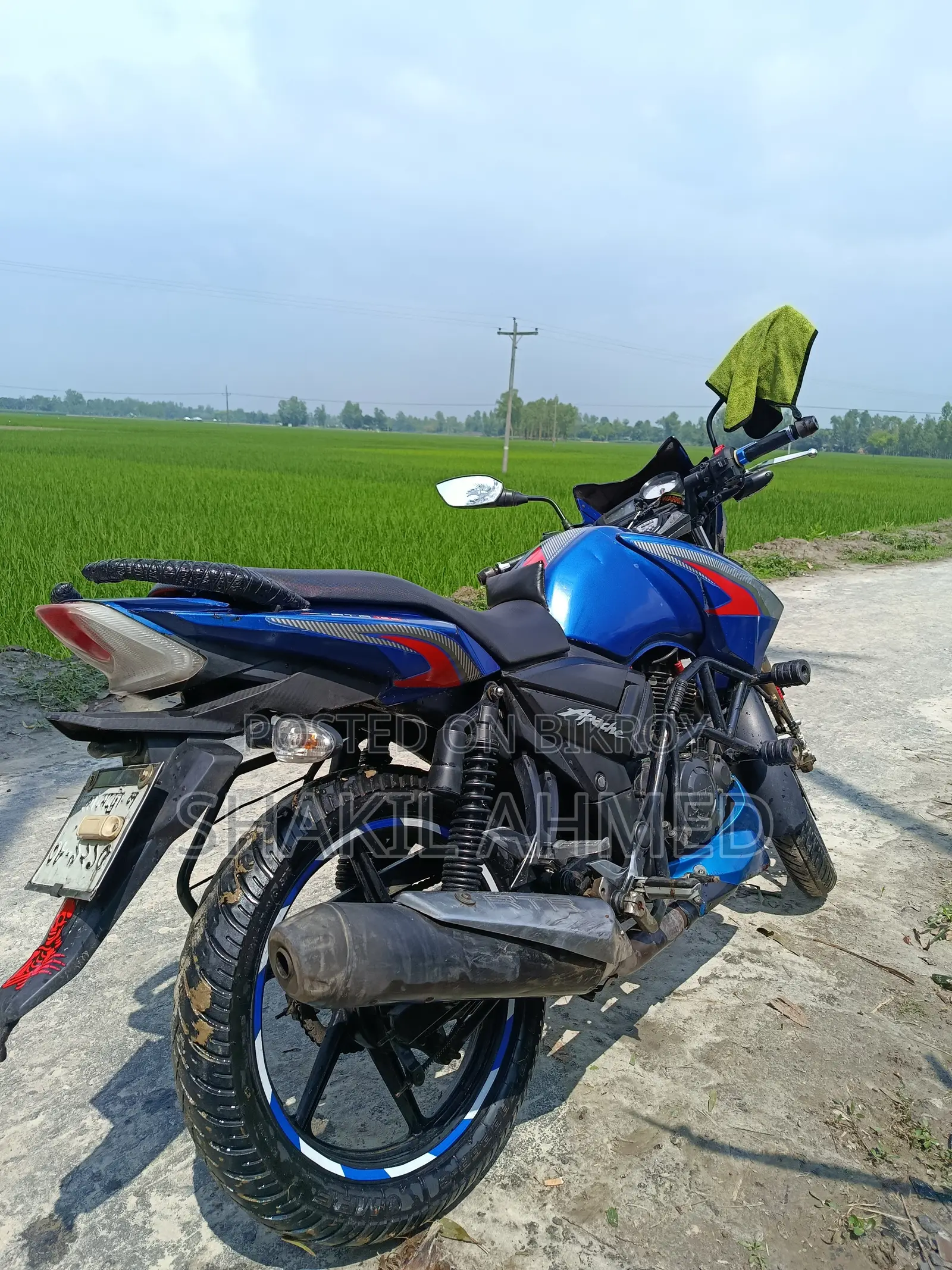 TVS Apache RTR 160 2V 2018 Blue
