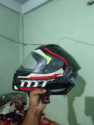 এমটি হেলমেট স্ট্রিঙ্গার