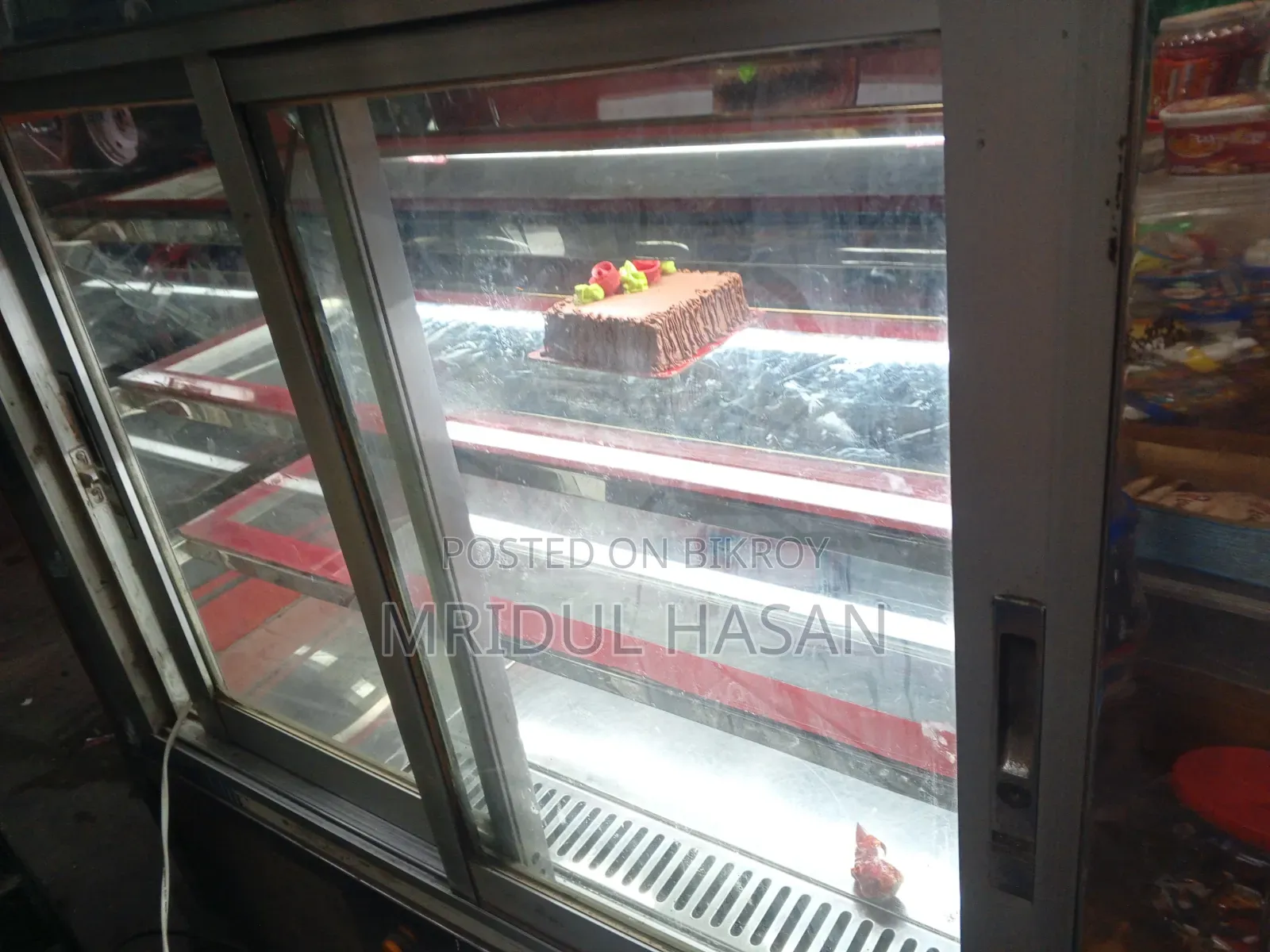 A good fridge suitable for use in a confectionery shop