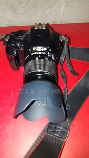 Canon 1100D - 18/55 Lens 🔥