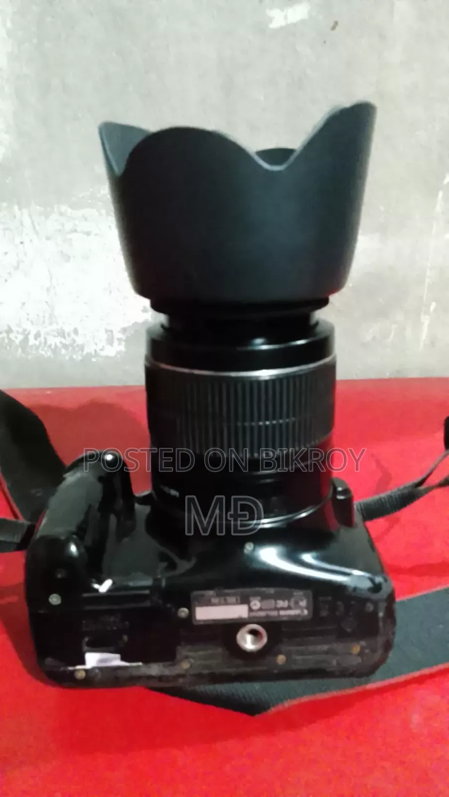 Canon 1100D - 18/55 Lens