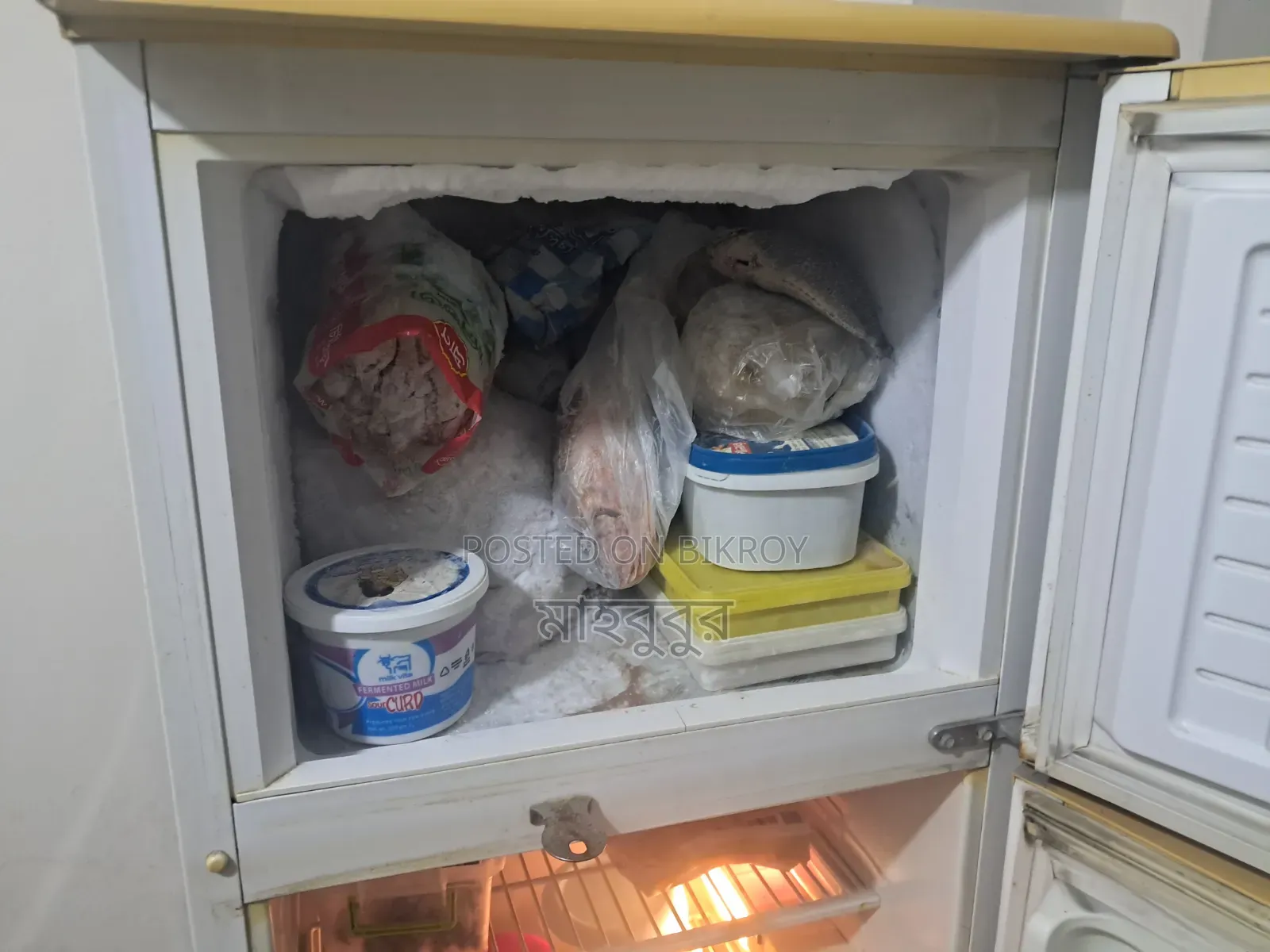 Refrigerator