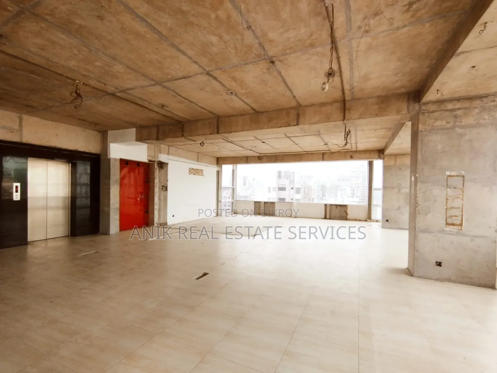 বনানীতে বাণিজ্যিক ৩২০০ বর্গফুটের অফিস স্পেস ভাড়া