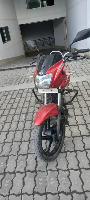 টিভিএস মেট্রো প্লাস ২০১৫ রেড