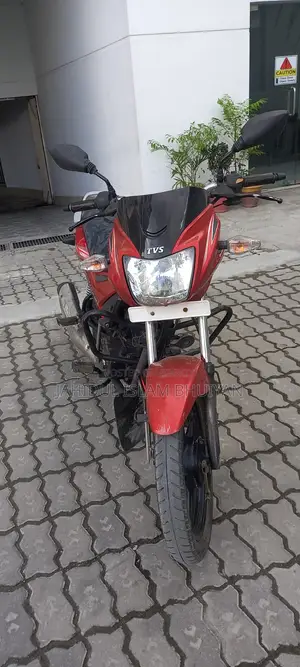 টিভিএস মেট্রো প্লাস ২০১৫ রেড