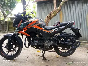 Honda Hornet 2021 Orange