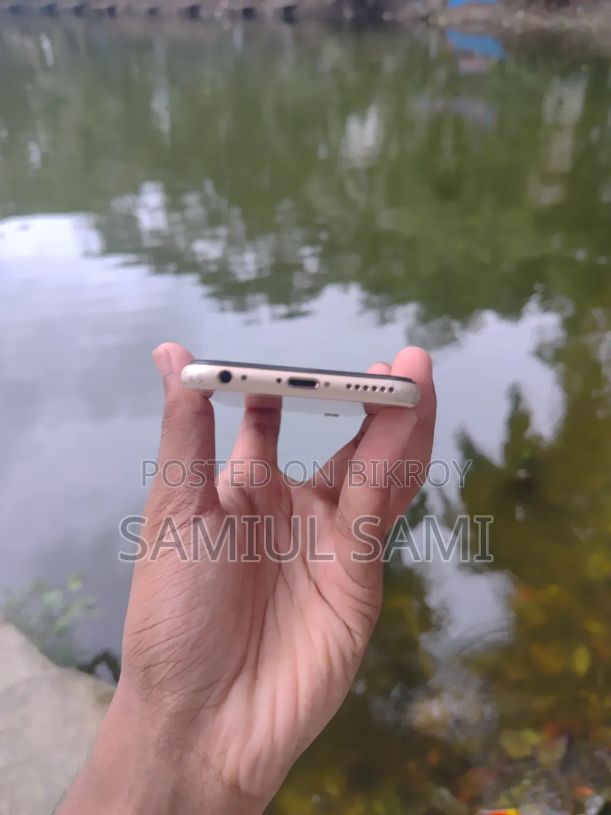 Apple iPhone 6s 128 GB Gold