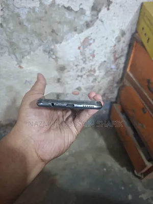 Vivo V21e 128 GB Black