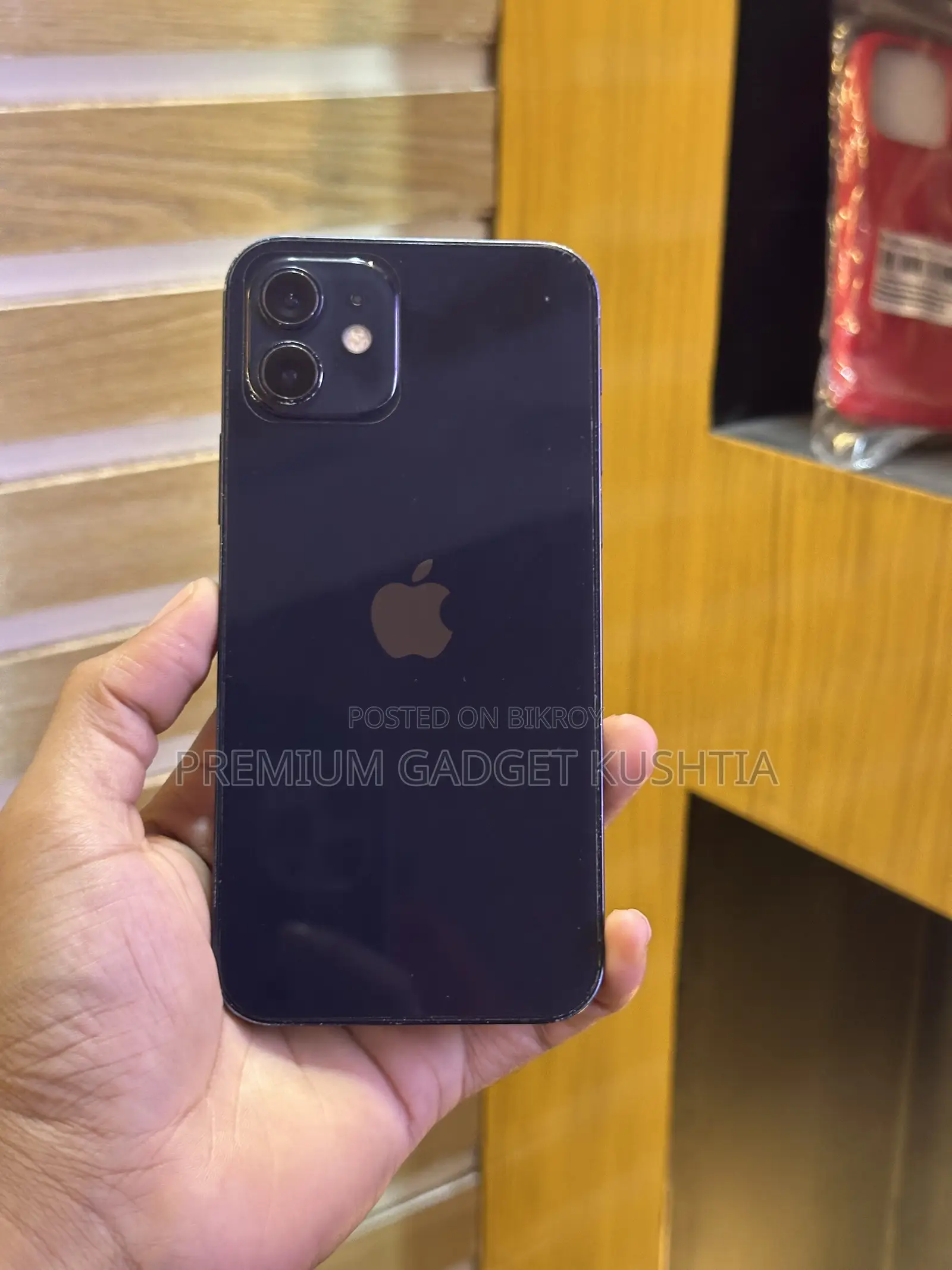 Apple iPhone 12 64 GB Black