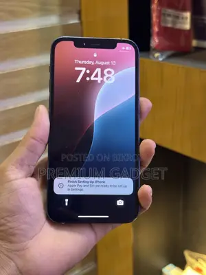 Apple iPhone 12 64 GB Black