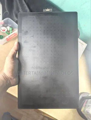 Huion Inspiroy RTP 700 Graphics Drawing Tablet