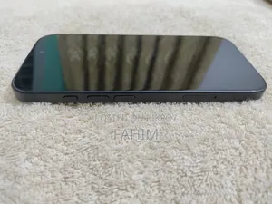 New Apple iPhone 16 128 GB Black