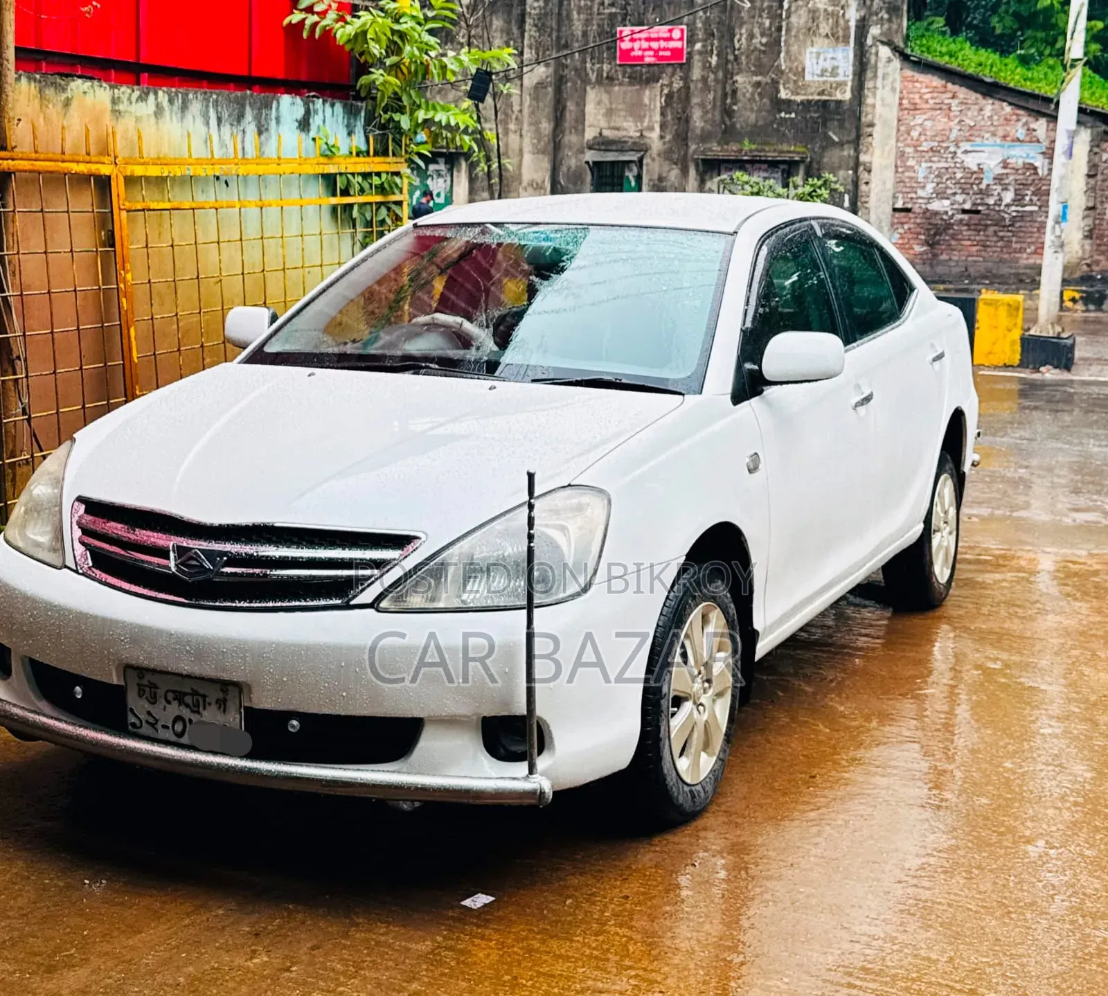 টয়োটা অ্যালিওন ২০০৪ হোয়াইট