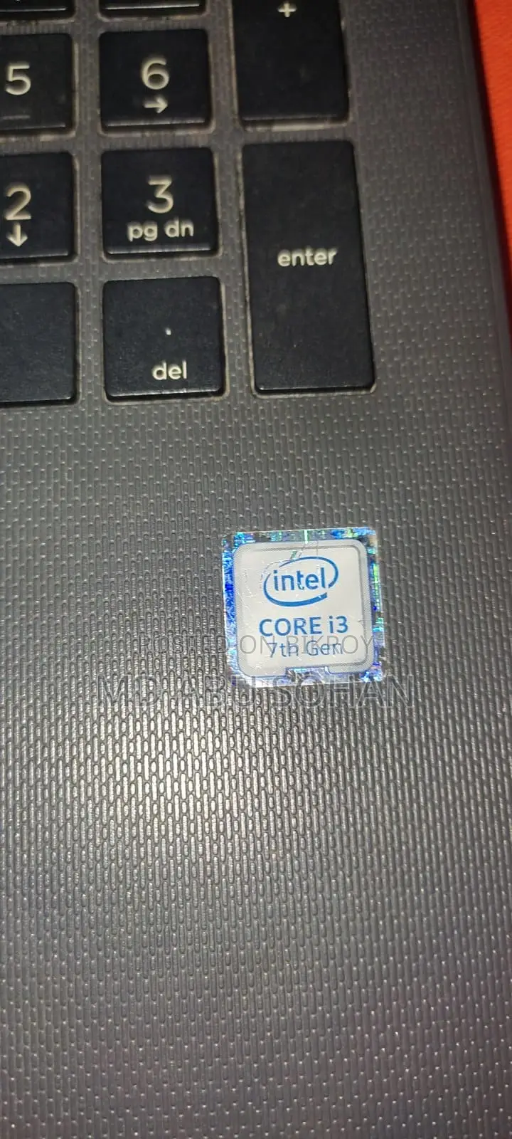 Laptop HP 250 G7 4GB Intel Core I3 SSD 1.5T
