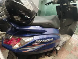 হিরো মেস্ট্রো এজ ১১০ ২০২১ নীল