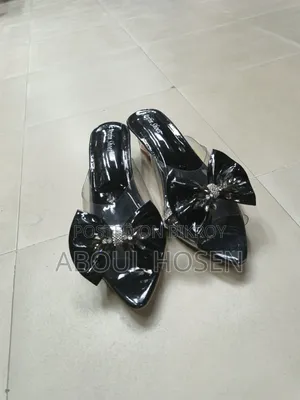 নতুন আইটেম জুতা