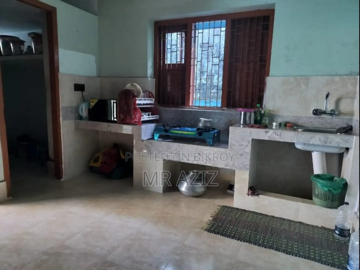 4 Bedroom House in Amber Khana for Rent