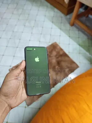 অ্যাপল আইফোন ৮ প্লাস ৬৪ জিবি ব্ল্যাক