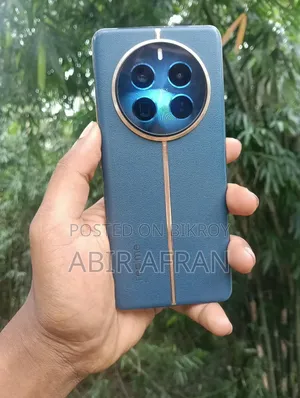 রিয়েলমি ১২ প্রো+ ২৫৬ জিবি ব্লু
