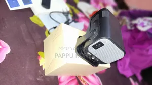 Hy320 মিনি প্রজেক্টর