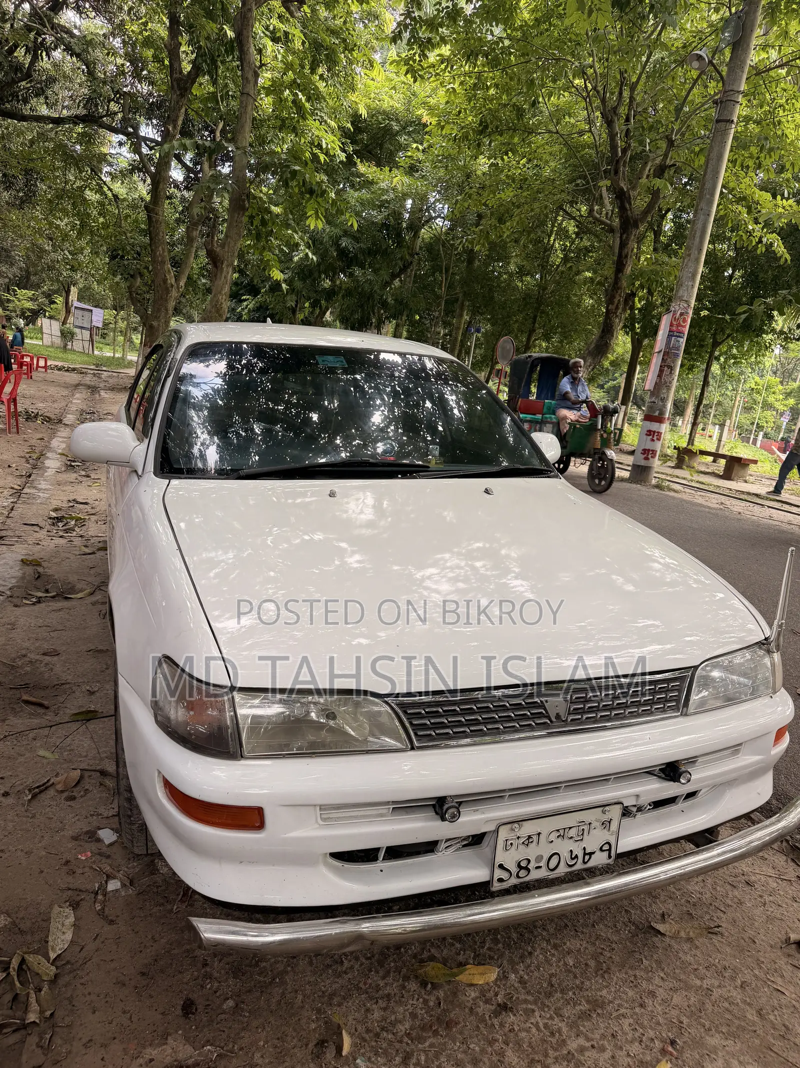 টয়োটা করোল্লা সেডান ১৯৯৩ হোয়াইট