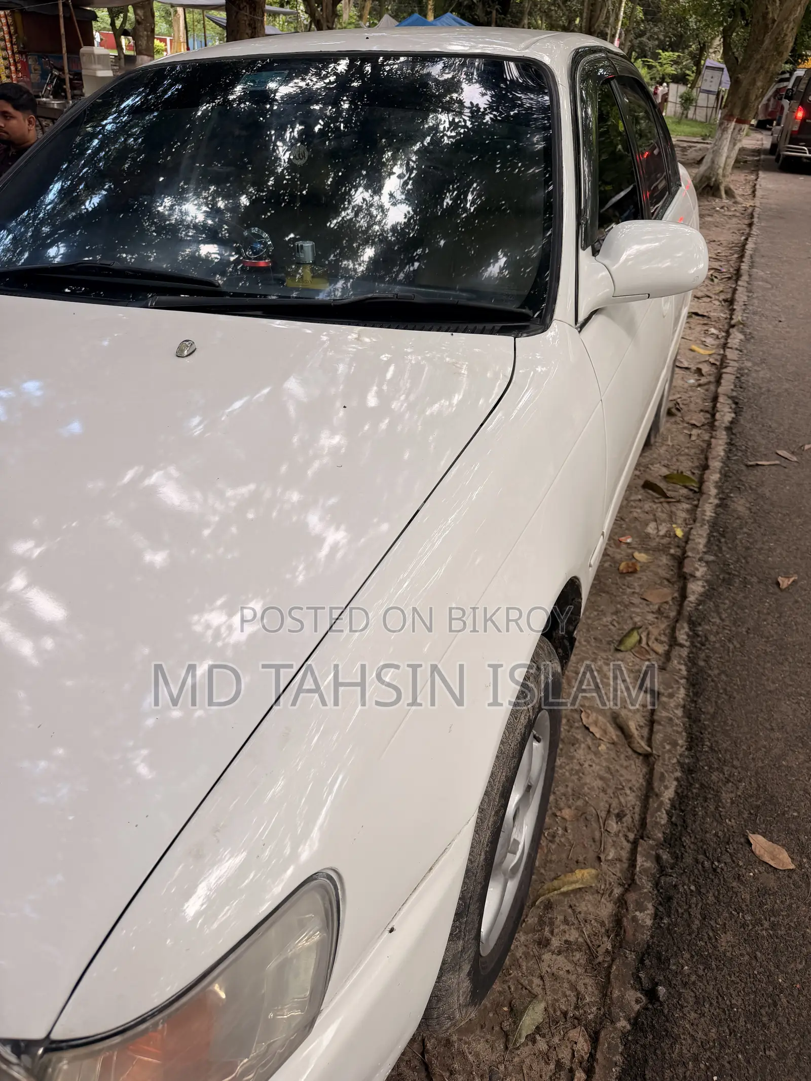 টয়োটা করোল্লা সেডান ১৯৯৩ হোয়াইট