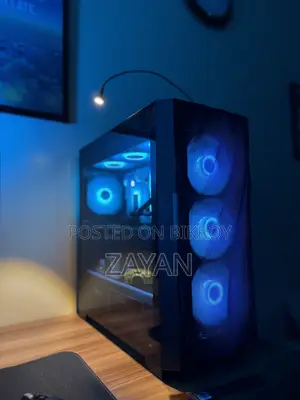Antec Dark Fleet 700