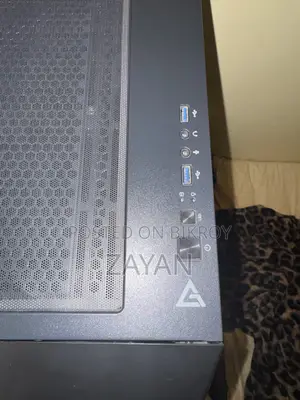 Antec Dark Fleet 700