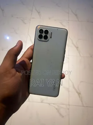 অপ্পো এফ১৭ প্রো ১২৮ জিবি হোয়াইট