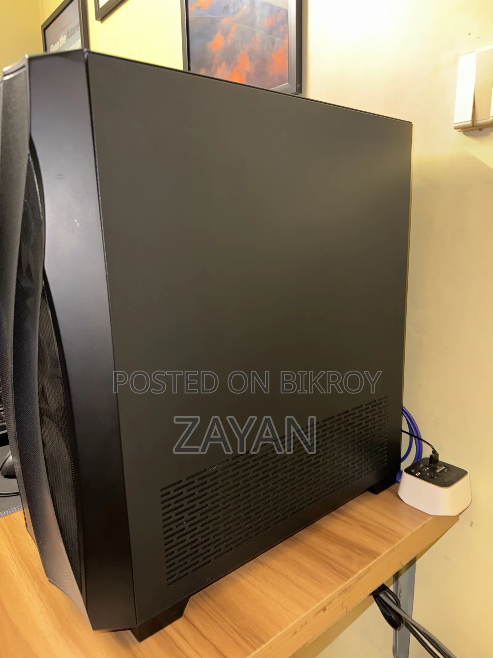 Antec Dark Fleet 700