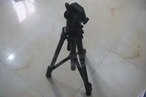 Yunteng Tripod 880