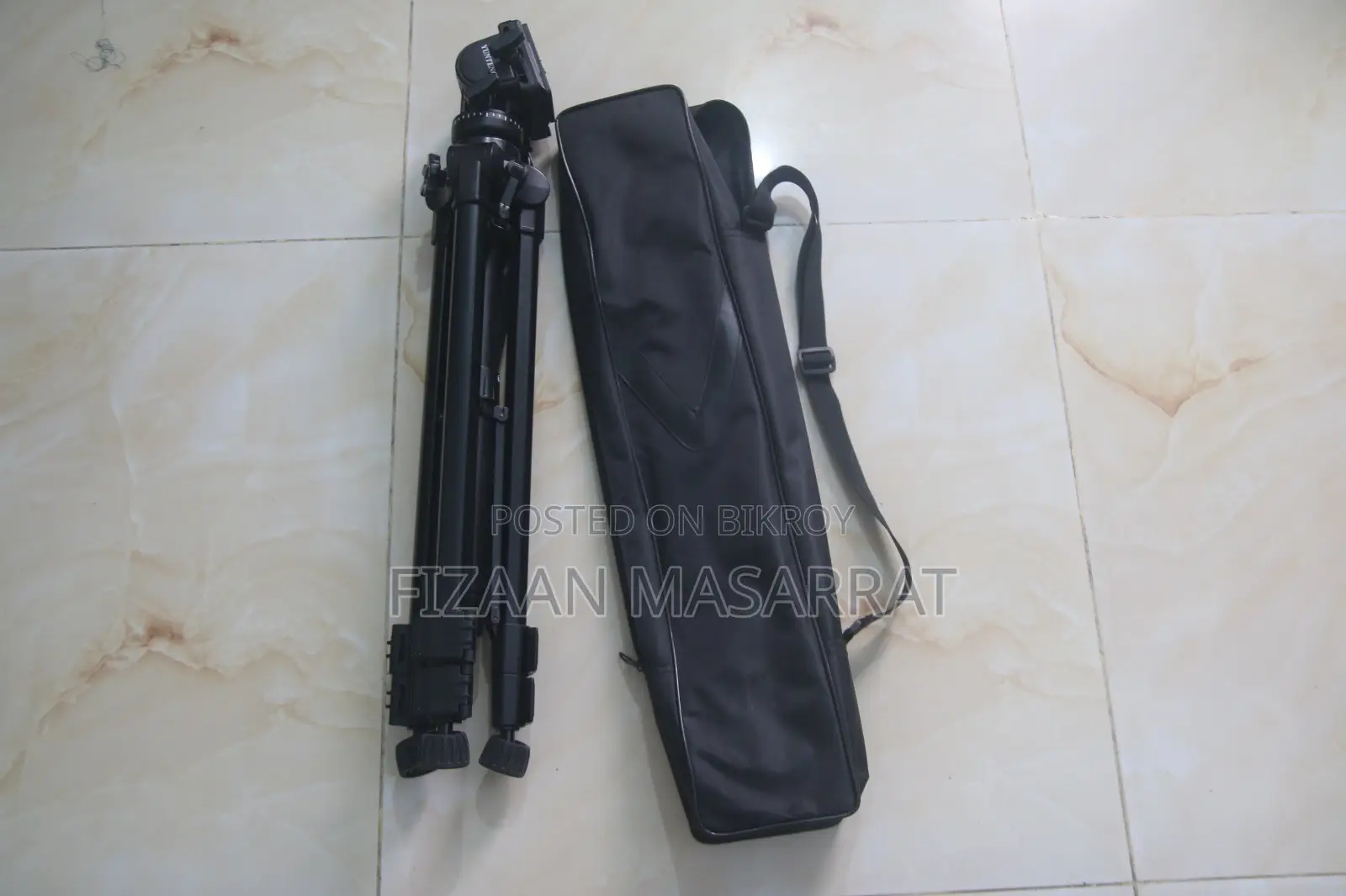 Yunteng Tripod 880
