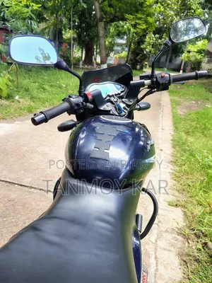 বাজাজ পালসার ১৫০ ২০১৮ ব্লু